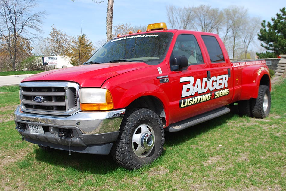Badger Lighting Signs Auction Southeast Wisconsin Auctions Badger Lighting Signs Auction Southeast Wisconsin Auctions